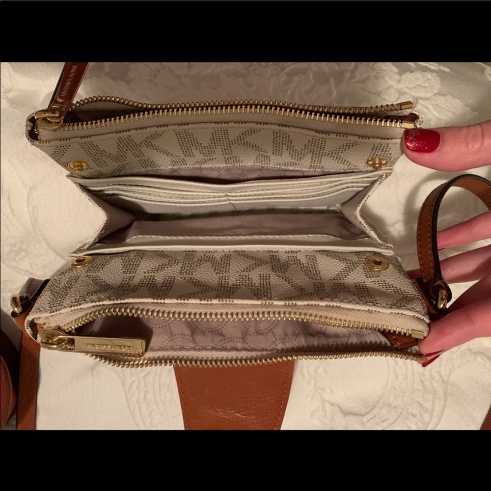 Cross body